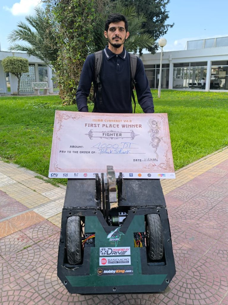 Black Shark with their first place award for the 85kg class at ISIMM CYBERBOT V4